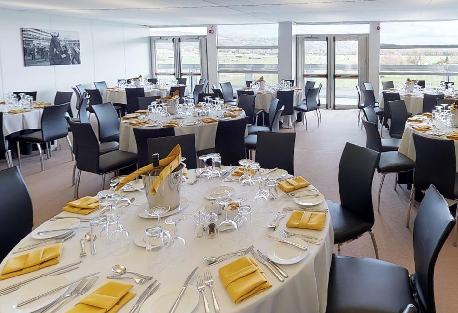 Cheltenham Festival: Private Lollipop Box with Members Seats photo 7